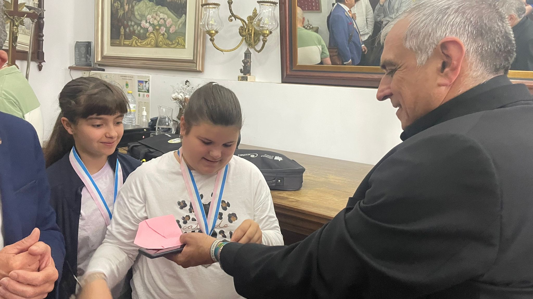 Un Testimonio de Fe, Unidad y Evangelización